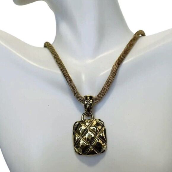 VTG Liz Claiborne White Square Pendant Snake Chain Necklace 21” Gold Grannycore - Picture 16 of 16